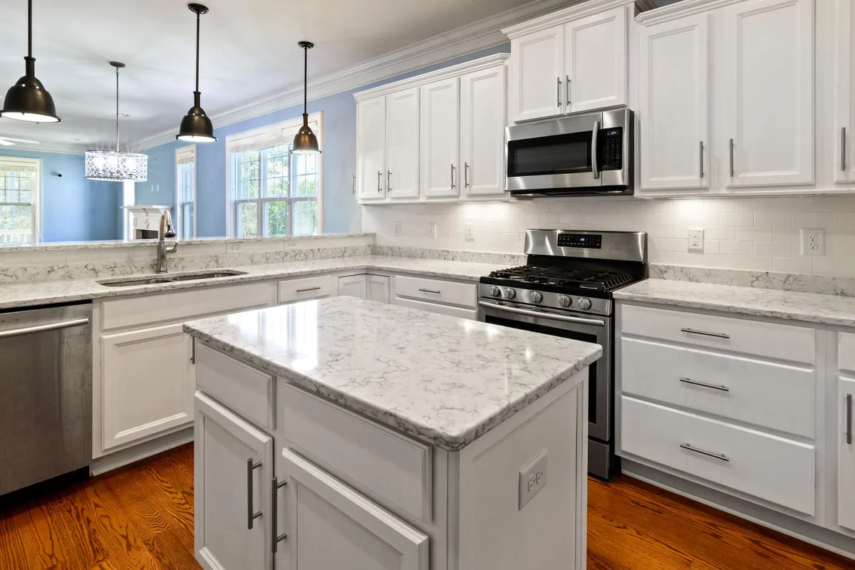 Filth & Squalor Cleanup in Imperial Point, Fort Lauderdale, FL
